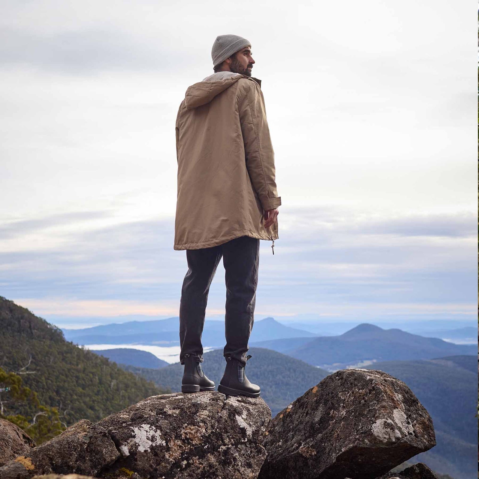 BLUNDSTONE ELASTIC SIDED BOOT ブラックUK9 Blundstone #2102 ORIGINAL CHELSEA BOOTS - BLACK – Toms Boot